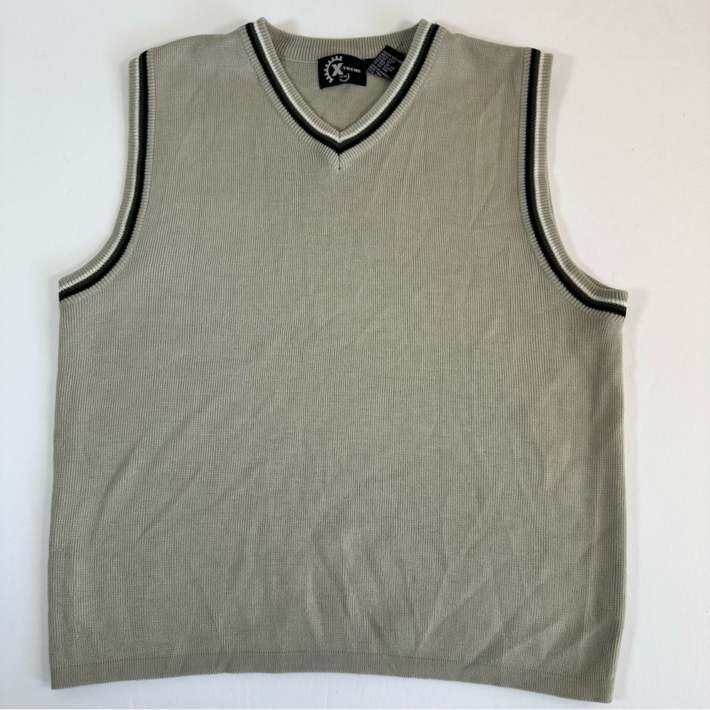 Vintage Y2K X-Treme‎ Gear Sweater Vest Mens Medium Beige V-Neck 90s Retro